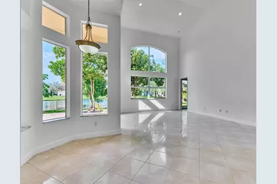 7127  Pinecreek Way, Coconut Creek, FL 33073 - Photo 13