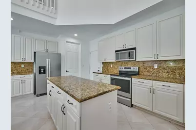 7127  Pinecreek Way, Coconut Creek, FL 33073 - Photo 19