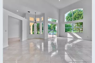 7127  Pinecreek Way, Coconut Creek, FL 33073 - Photo 15