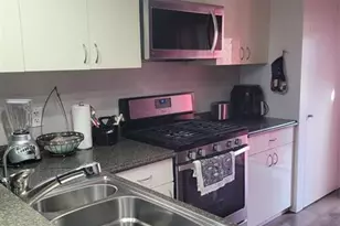 8121 San Carlos Cir, Tamarac, FL 33321 - Photo 9