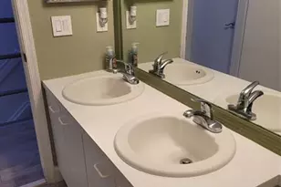 8121 San Carlos Cir, Tamarac, FL 33321 - Photo 23