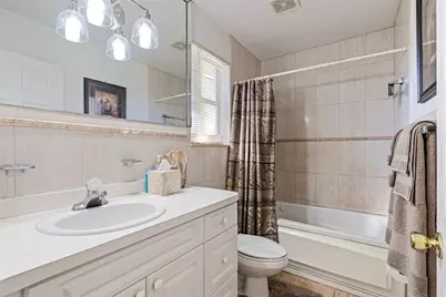 5201 SW 22nd St, West Park, FL 33023 - Photo 15