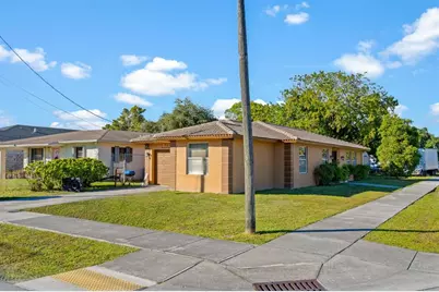 5201 SW 22nd St, West Park, FL 33023 - Photo 1