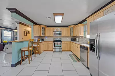 5201 SW 22nd St, West Park, FL 33023 - Photo 11