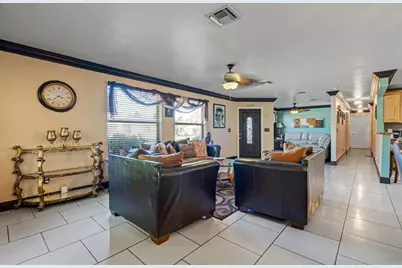 5201 SW 22nd St, West Park, FL 33023 - Photo 7