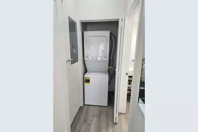 315 SW 7th St, Unit #4, Fort Lauderdale, FL 33315 - Photo 9