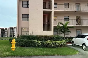 10442 Sunrise Lakes Blvd, Sunrise, FL 33322 - Photo 3