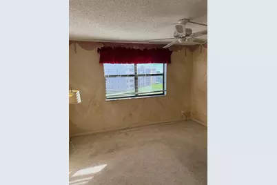 10442  Sunrise Lakes Blvd, Unit #303, Sunrise, FL 33322 - Photo 13