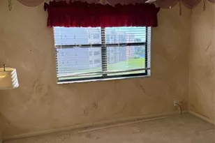 10442 Sunrise Lakes Blvd, Sunrise, FL 33322 - Photo 13