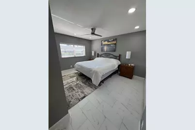 2687  Emory Dr East, Unit #F, West Palm Beach, FL 33415 - Photo 11