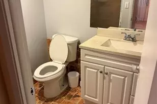 3575 Brokenwoods Dr, Coral Springs, FL 33065 - Photo 39