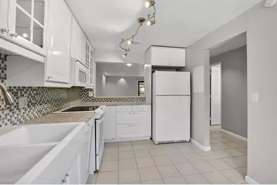 1261 NW 99th Ter, Unit #47, Pembroke Pines, FL 33024 - Photo 9