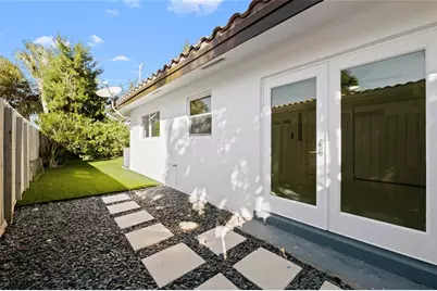 2149 NE 58th Ct, Fort Lauderdale, FL 33308 - Photo 35