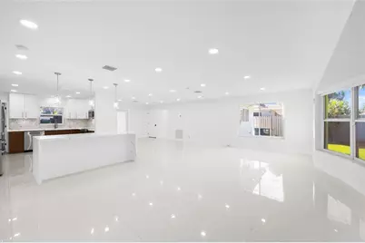 2149 NE 58th Ct, Fort Lauderdale, FL 33308 - Photo 9