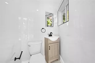 2149 NE 58th Ct, Fort Lauderdale, FL 33308 - Photo 21