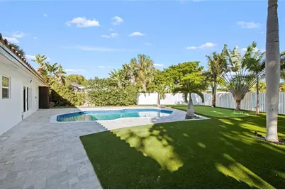 2149 NE 58th Ct, Fort Lauderdale, FL 33308 - Photo 27