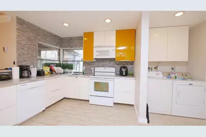 5616  Hammock Ln, Unit #114, Lauderhill, FL 33319 - Photo 29