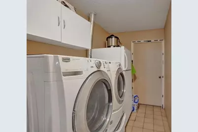 9516 NW 80th Ct, Tamarac, FL 33321 - Photo 17