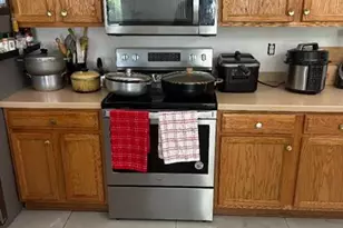 944 SW Del Rio Blvd, Port Saint Lucie, FL 34953 - Photo 1