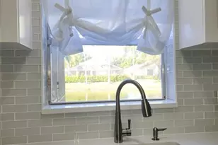 6011 Citrine Ct, Boynton Beach, FL 33472 - Photo 23