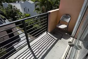 365 NE 125th St, North Miami, FL 33161 - Photo 9