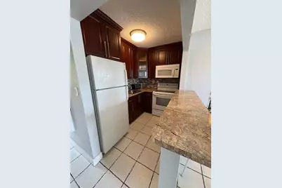365 NE 125th St, Unit #302, North Miami, FL 33161 - Photo 1