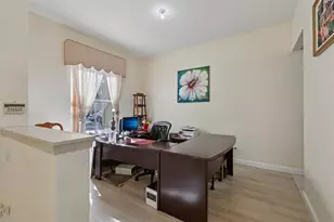 9153 Sedgewood Dr, Lake Worth, FL 33467 - Photo 11