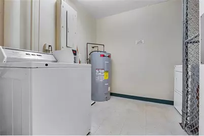 136  Lakeshore Dr, Unit #T10, North Palm Beach, FL 33408 - Photo 33