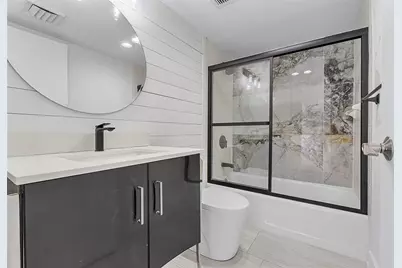 136  Lakeshore Dr, Unit #T10, North Palm Beach, FL 33408 - Photo 25