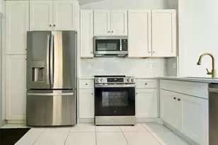 5869 Sunswept Ln, Boynton Beach, FL 33437 - Photo 11