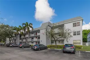 8305 NW 61st St, Tamarac, FL 33321 - Photo 19