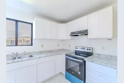 5738  Fletcher St, Hollywood, FL 33023 - Photo 11