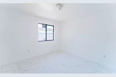 5738  Fletcher St, Hollywood, FL 33023 - Photo 15