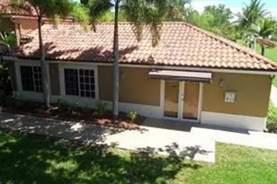 1089 Benoist Farms Rd, West Palm Beach, FL 33411 - Photo 9