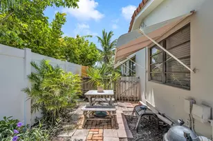 1931 NE 27th St, Lighthouse Point, FL 33064 - Photo 19