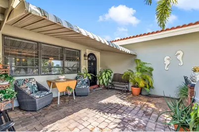 1931 NE 27 Street, Lighthouse Point, FL 33064 - Photo 11