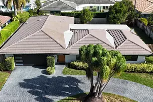 3420 NE 26th Ave, Lighthouse Point, FL 33064 - Photo 1