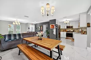 10775 NW 40th St, Coral Springs, FL 33065 - Photo 11