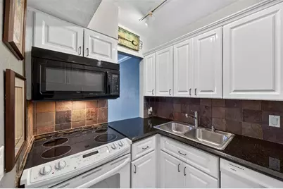 3215 NE 15th St, Unit #104, Pompano Beach, FL 33062 - Photo 17