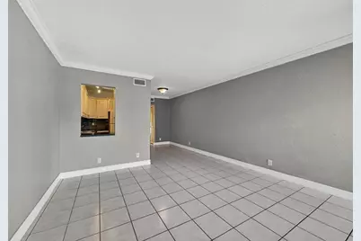 3215 NE 15th St, Unit #104, Pompano Beach, FL 33062 - Photo 3