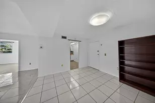 7300 NW 17th St, Plantation, FL 33313 - Photo 9