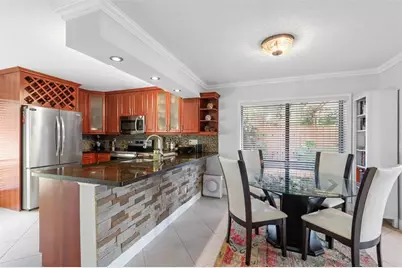 11927 SW 13th Court, Unit #-, Davie, FL 33325 - Photo 9