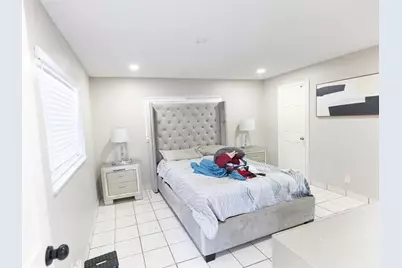 6597  Salem St, North Lauderdale, FL 33068 - Photo 7