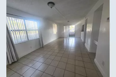 3252  Foxcroft Rd, Unit #101, Miramar, FL 33025 - Photo 3