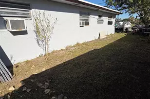 1810 SW 44th Ave, Fort Lauderdale, FL 33317 - Photo 7