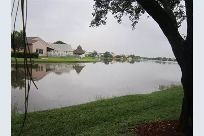 1285  Presidio Dr, Fort Lauderdale, FL 33327 - Photo 9