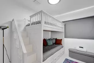 2001 Washington St, Hollywood, FL 33020 - Photo 23