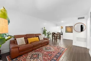 1900 NE 8th Ct, Fort Lauderdale, FL 33304 - Photo 7