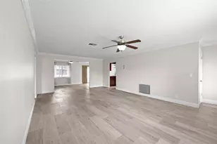 1620 NW 87th Ln, Plantation, FL 33322 - Photo 7