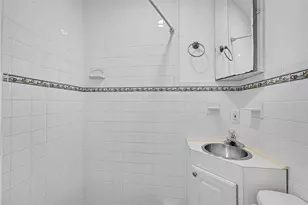 604 SW 6th Ave, Fort Lauderdale, FL 33315 - Photo 11